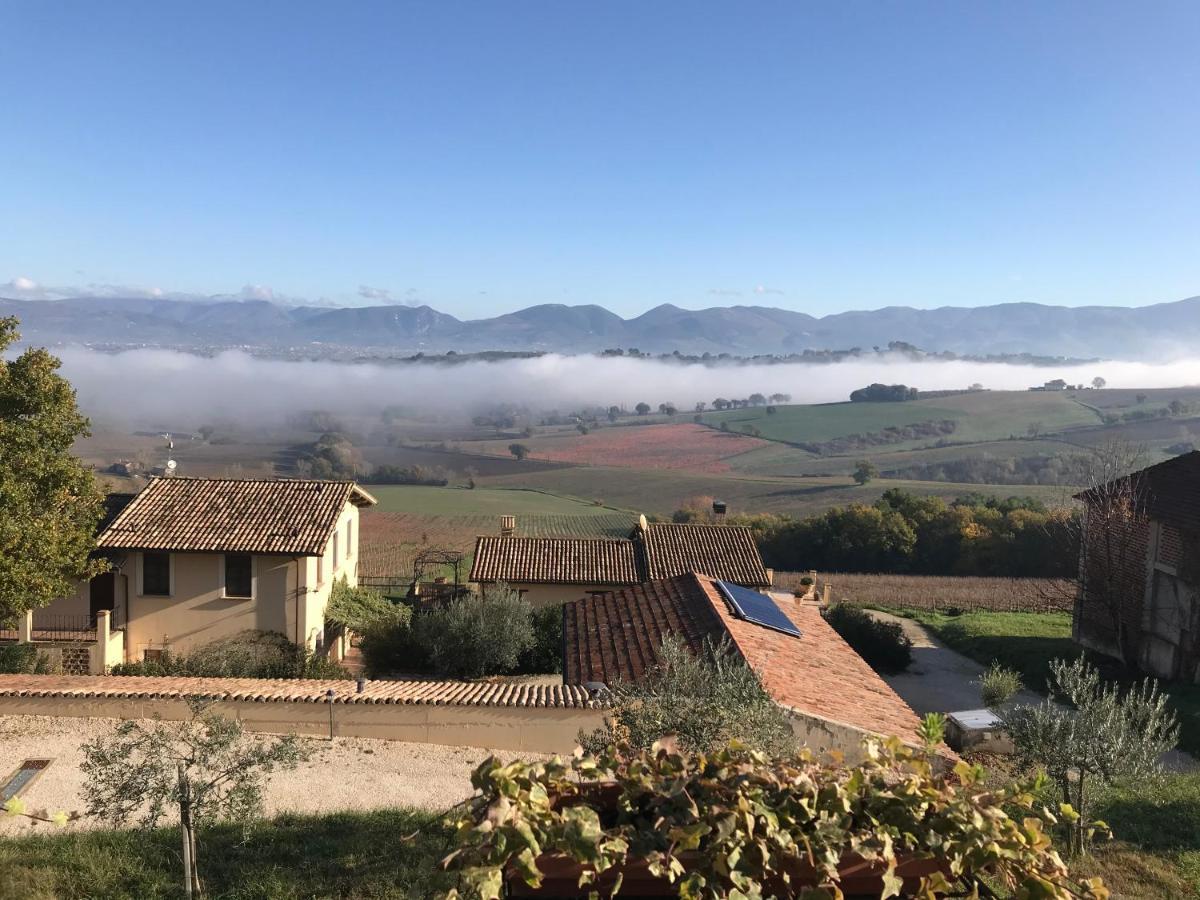 Genius Loci Country Inn Bevagna Exterior foto