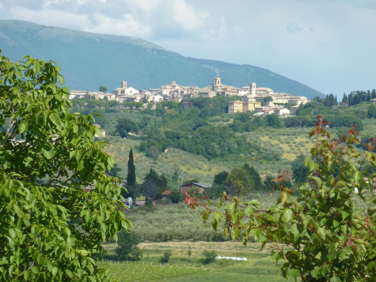 Genius Loci Country Inn Bevagna Exterior foto
