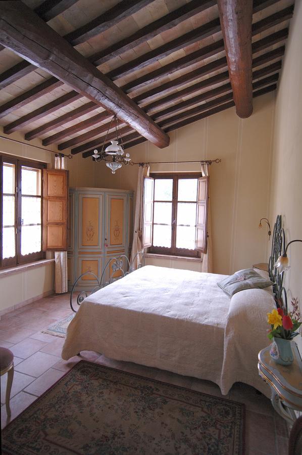 Genius Loci Country Inn Bevagna Exterior foto
