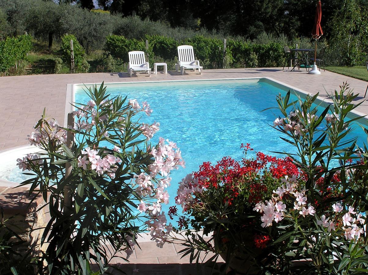 Genius Loci Country Inn Bevagna Exterior foto
