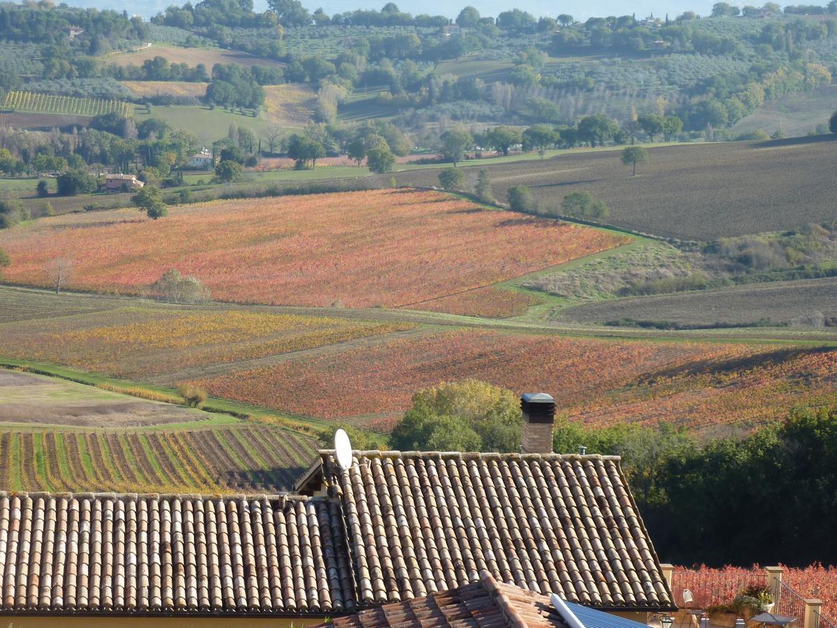 Genius Loci Country Inn Bevagna Exterior foto