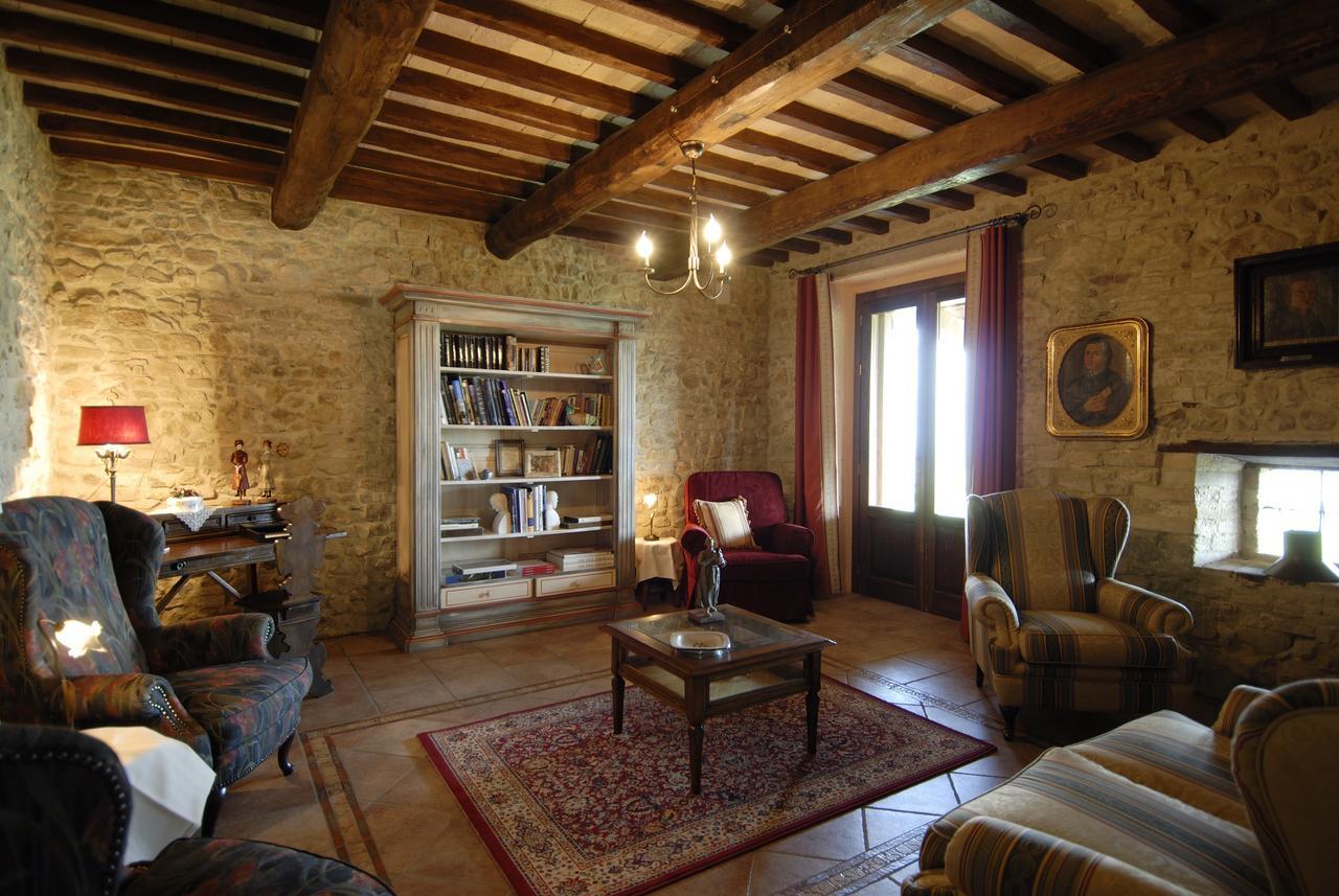 Genius Loci Country Inn Bevagna Exterior foto